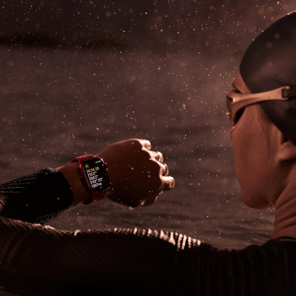 Apple Watch Series 9 GPS + Cellular 41mm Red Aluminum Case with Sports Band - S/M - MRY63LW/A