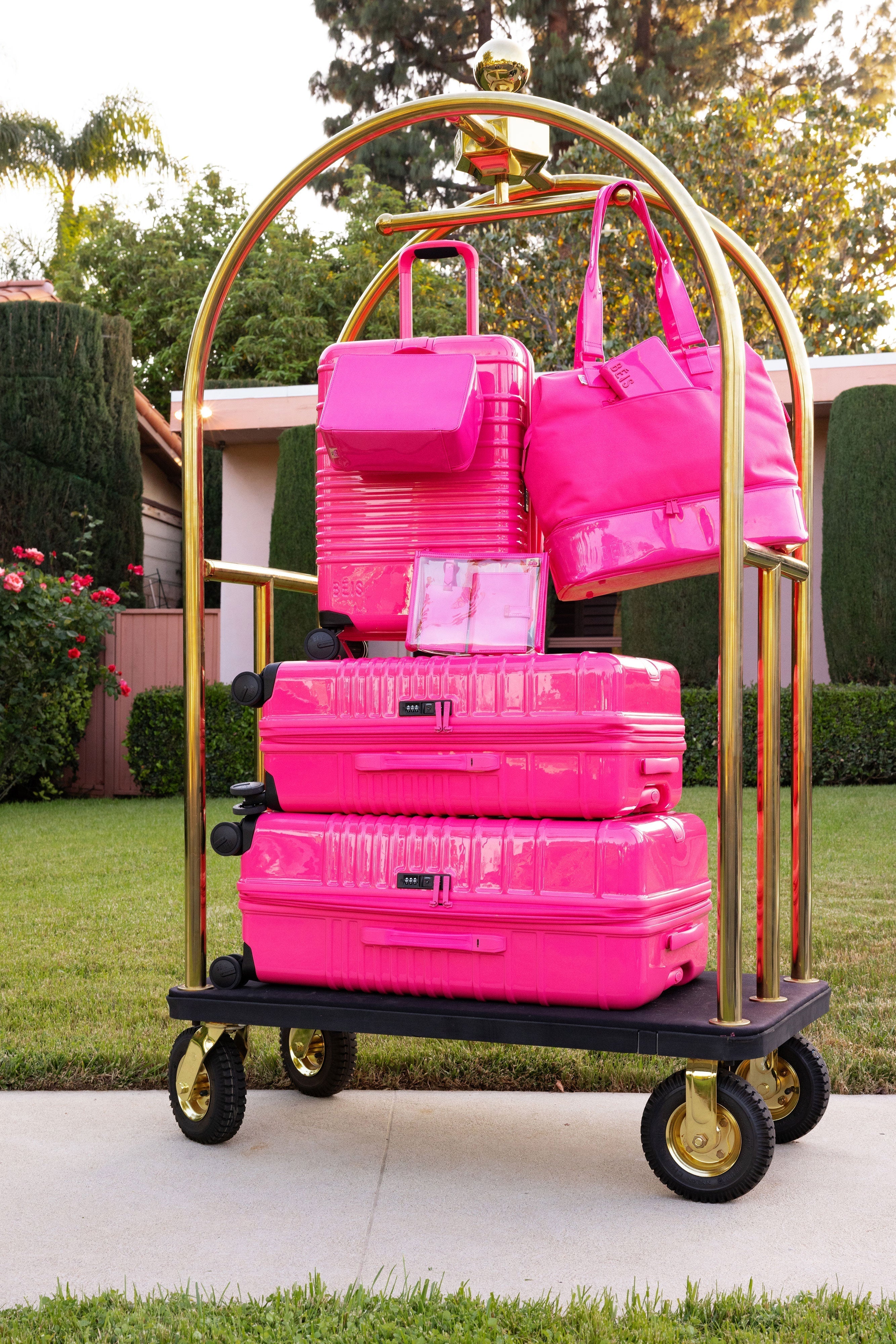 The Large Check-In Roller in Barbieª Pink