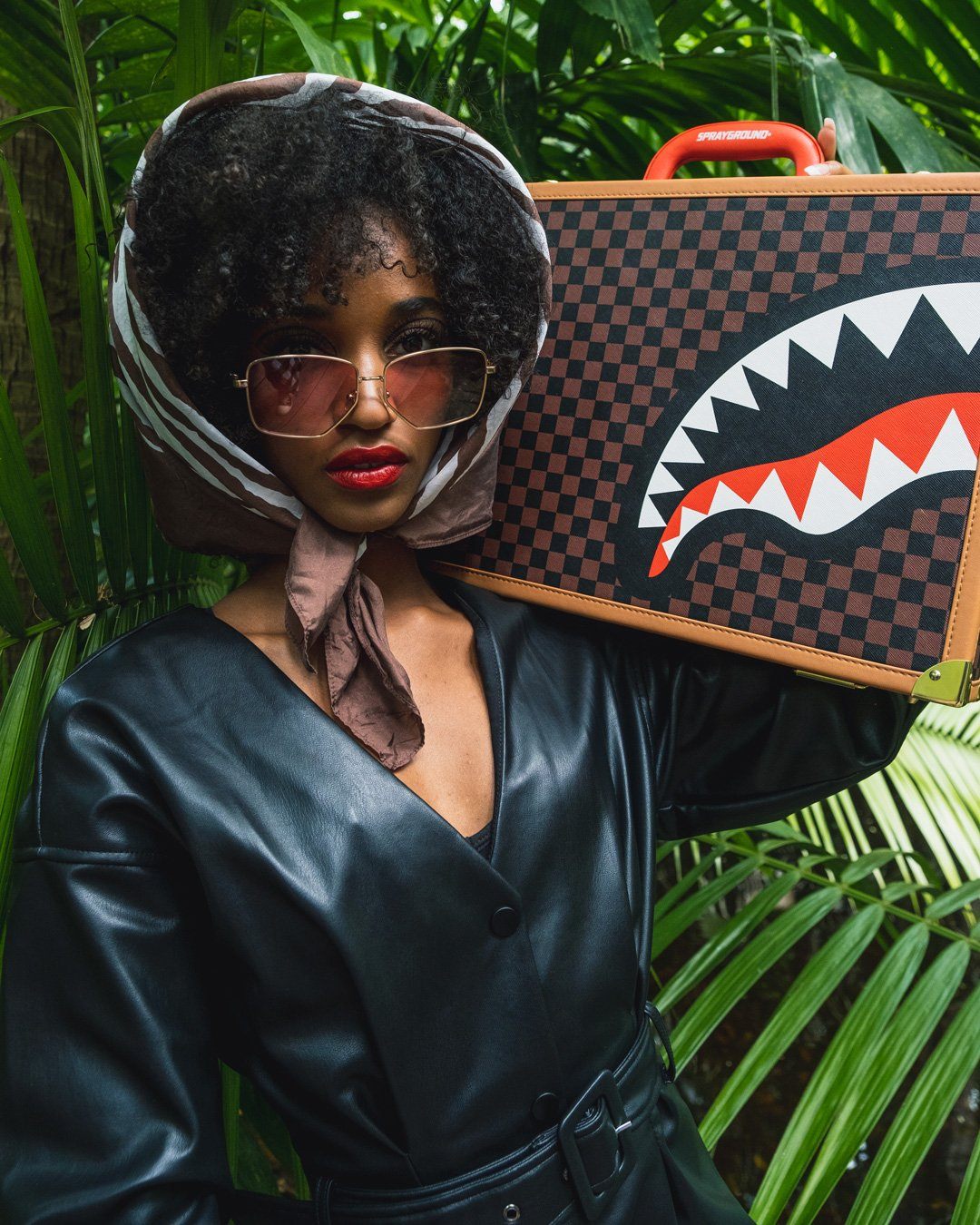 HENNY AIR TO THE THRONE ATTACH� BRIEFCASE