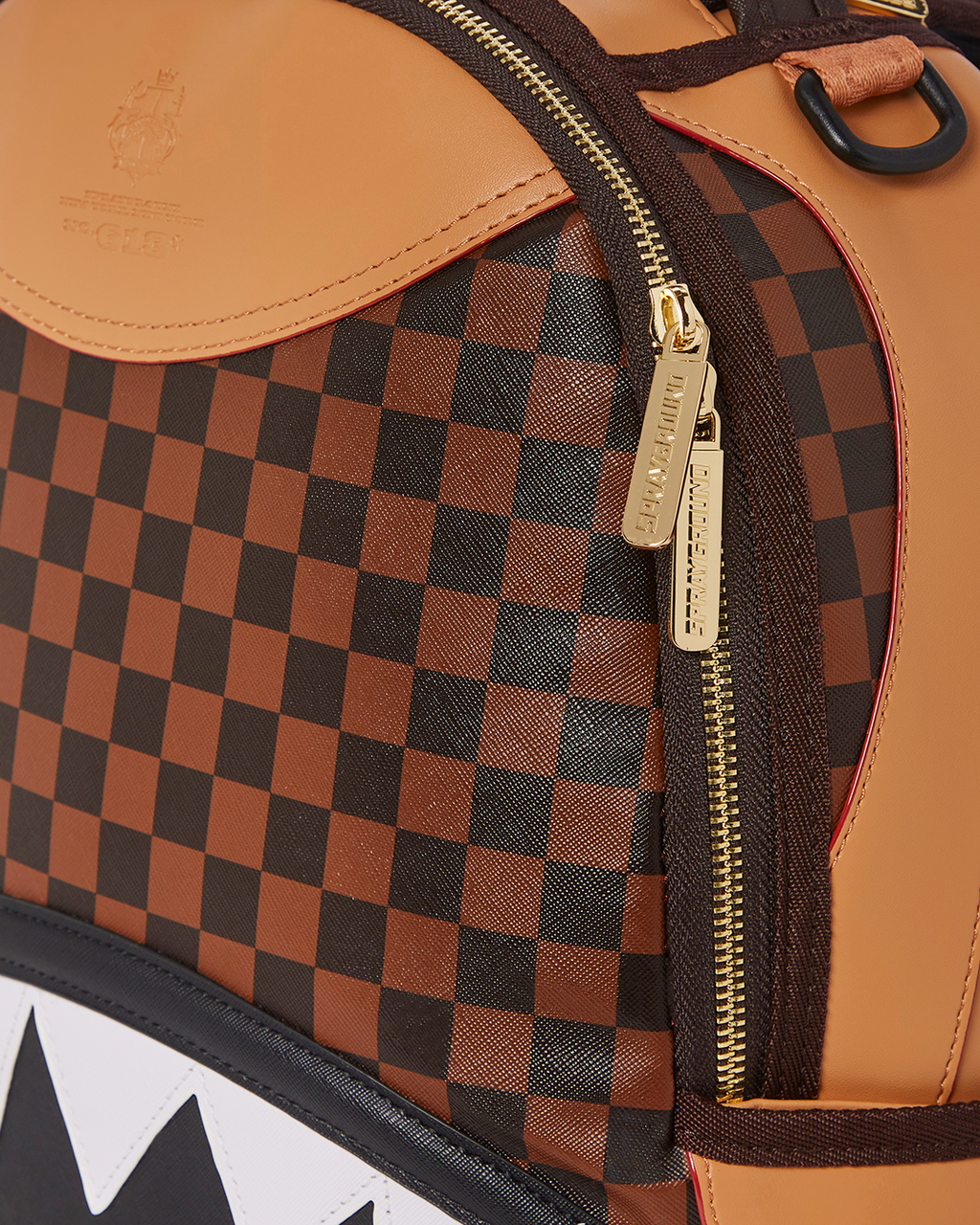HENNY AIR TO THE THRONE BACKPACK (DLXV)