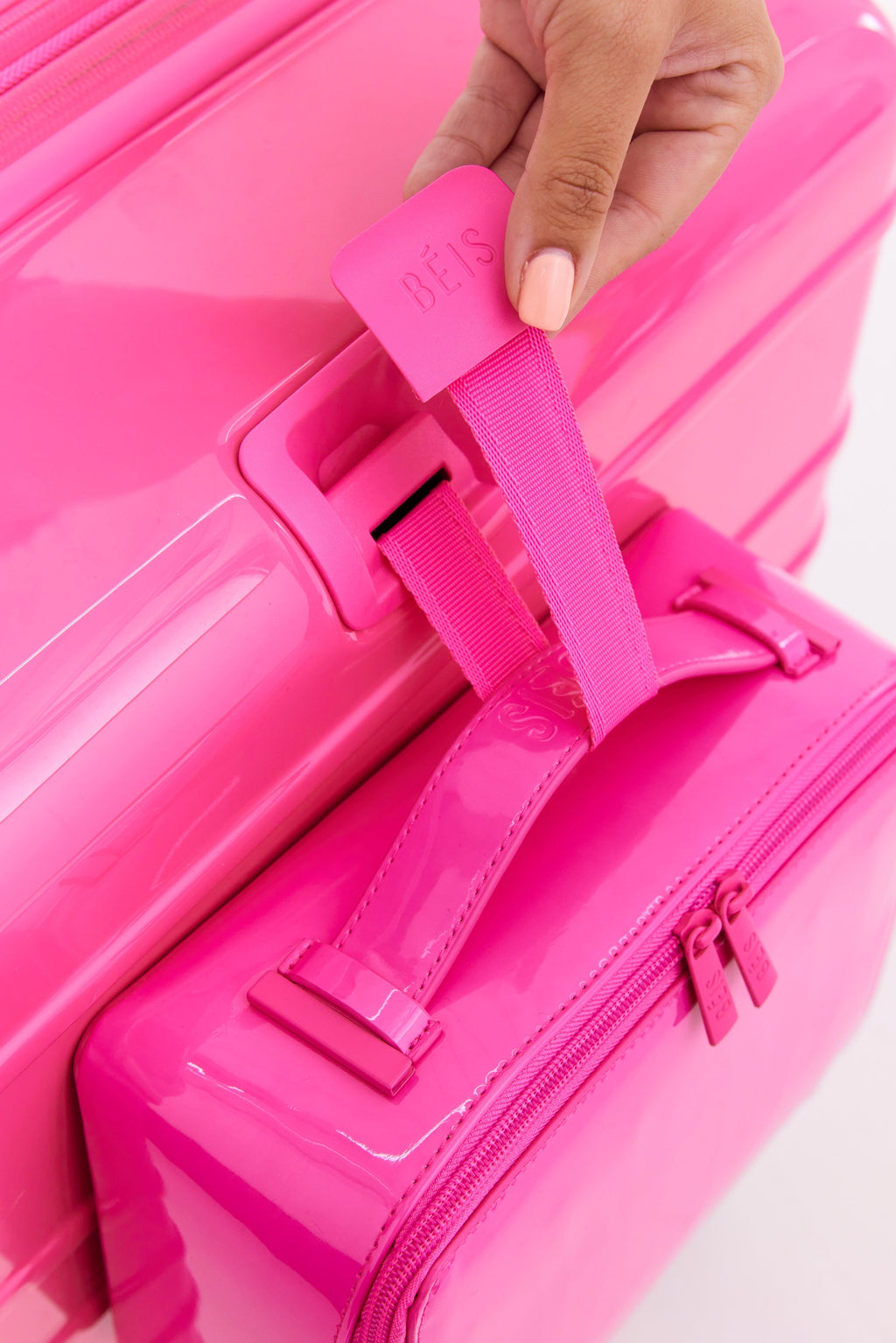 The Large Check-In Roller in Barbieª Pink