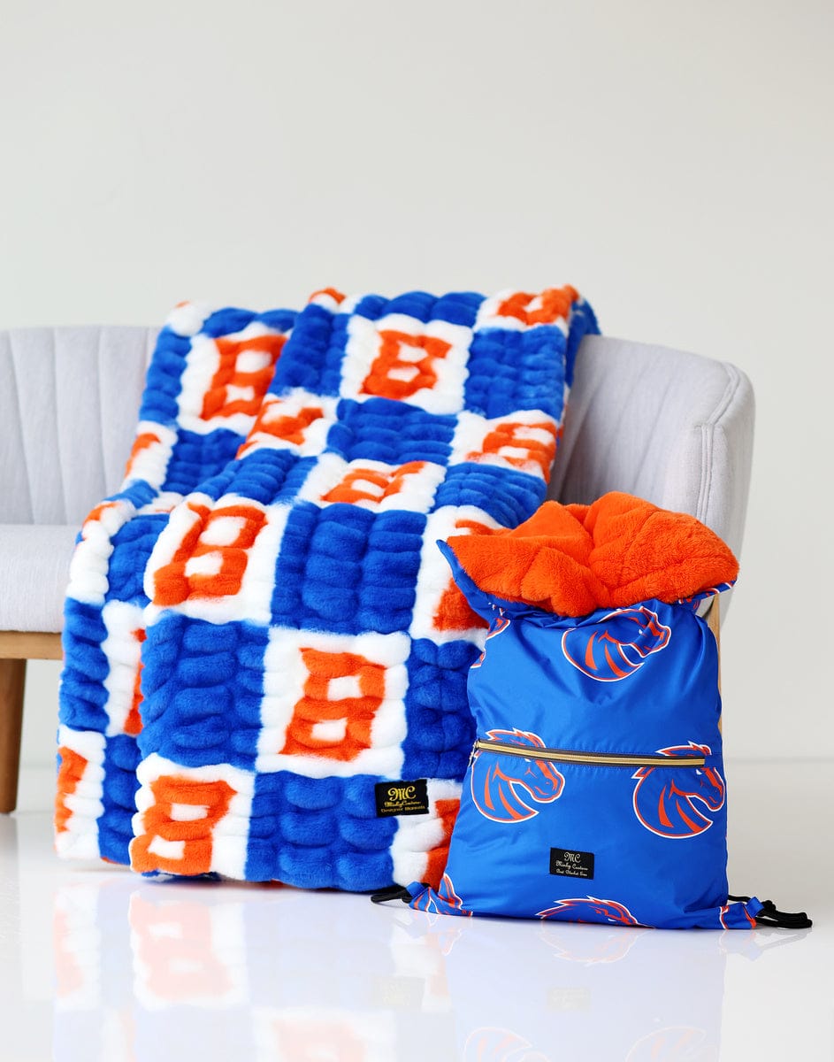 Boise State Broncos Blanket - Hugs