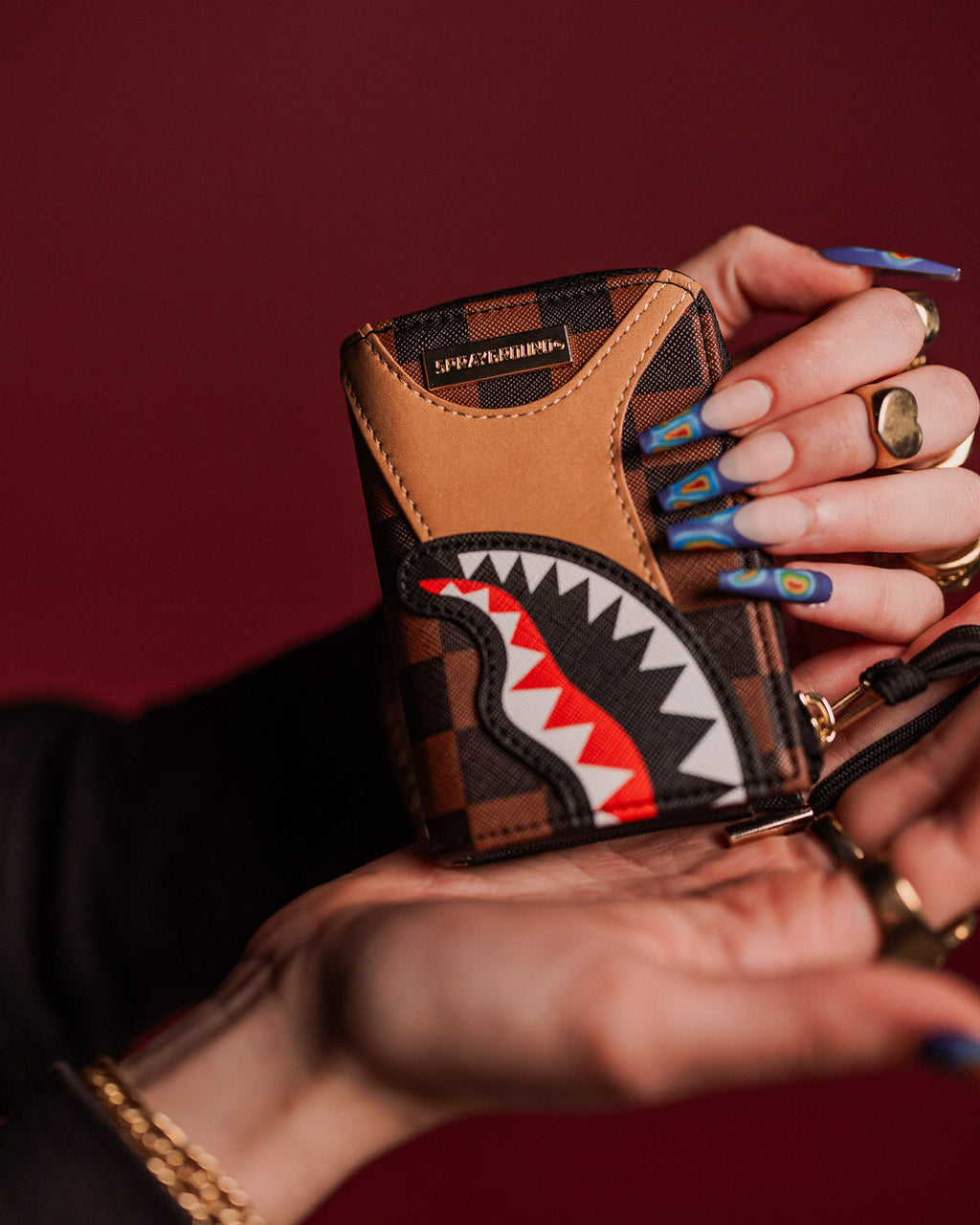 HENNYVILLE WALLET