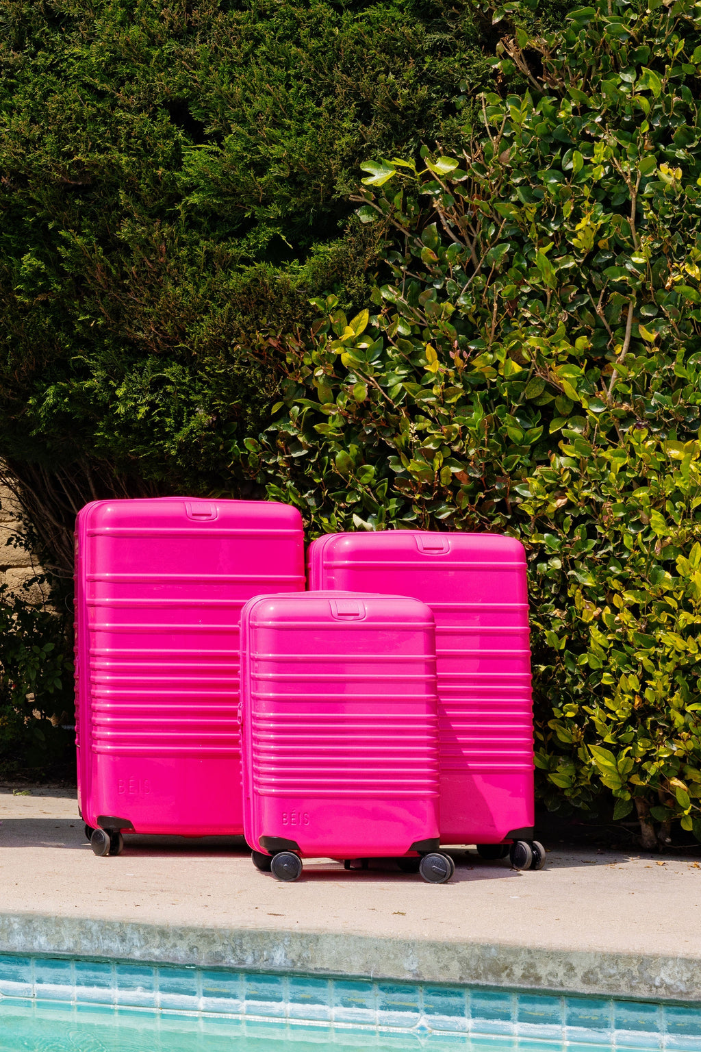 The Carry-On Roller in Barbieª Pink